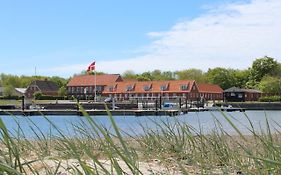 Tambohus Kro & Badehotel